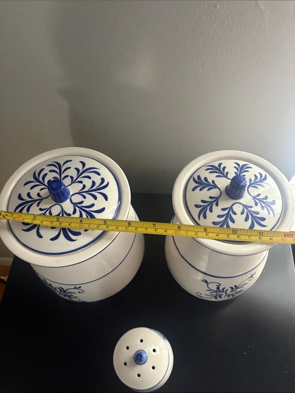 Vintage 1950s blue & White Floral Cookie, Flour & Salt Canister Set - Picture 3 of 3